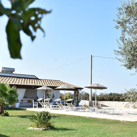 Masseria Tenuta Flora Maria 莱韦拉诺 外观 照片