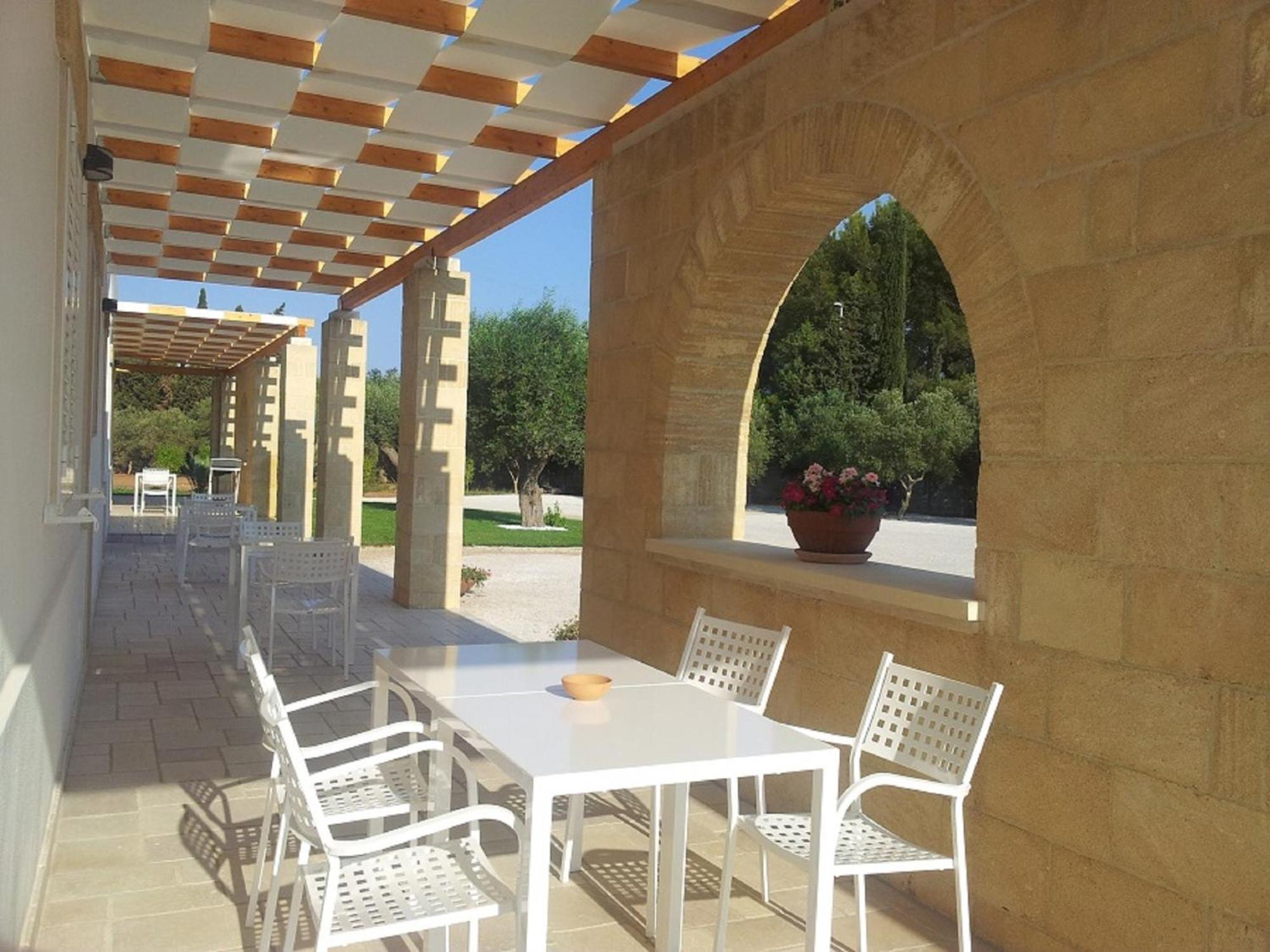Masseria Tenuta Flora Maria 莱韦拉诺 客房 照片