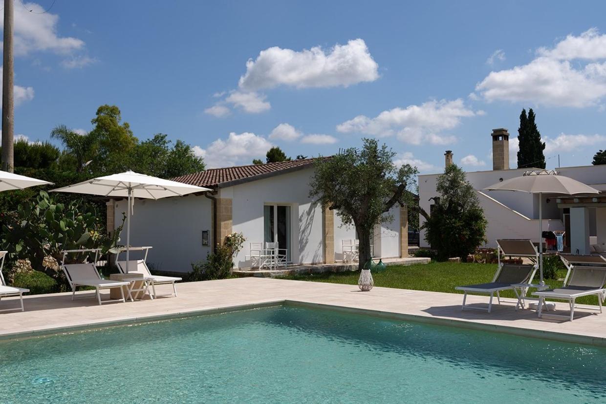 Masseria Tenuta Flora Maria 莱韦拉诺 外观 照片