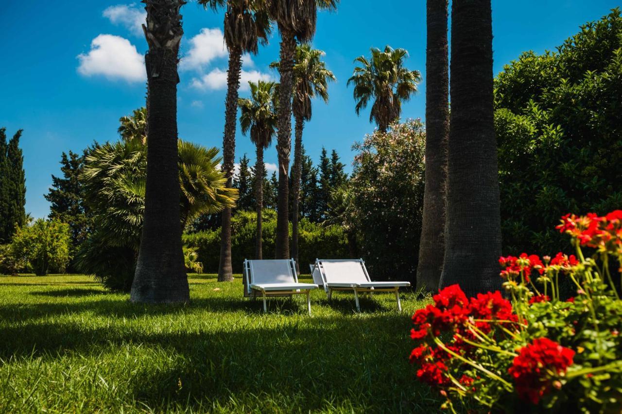 Masseria Tenuta Flora Maria 莱韦拉诺 外观 照片