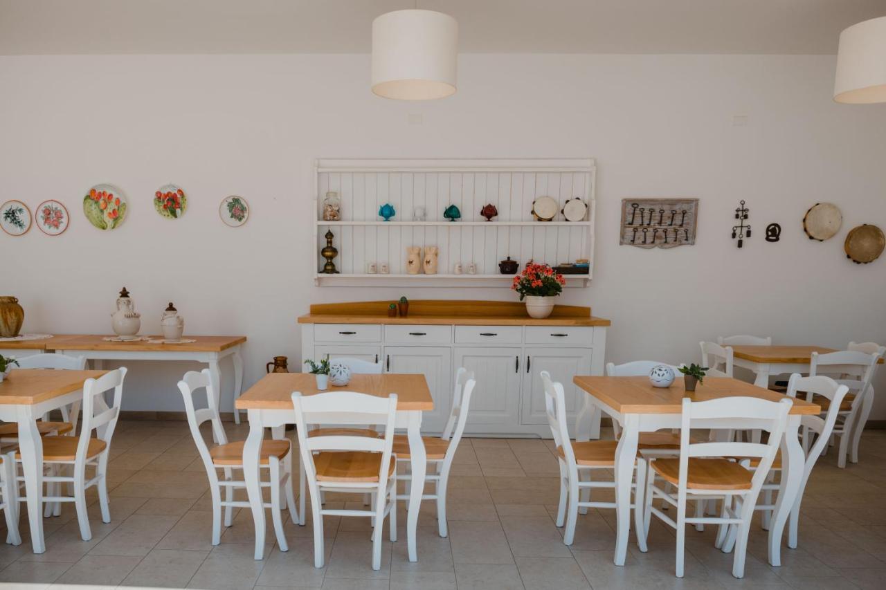 Masseria Tenuta Flora Maria 莱韦拉诺 外观 照片