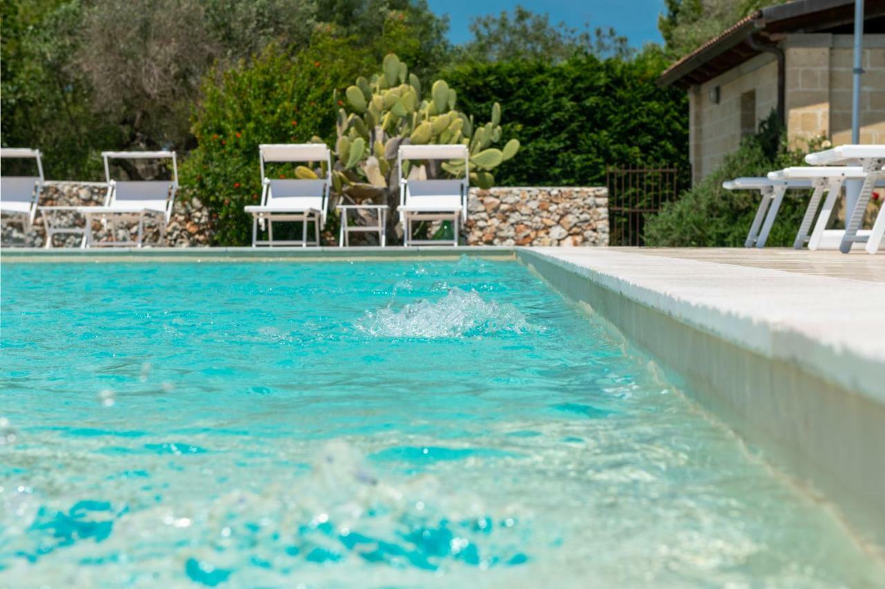 Masseria Tenuta Flora Maria 莱韦拉诺 外观 照片