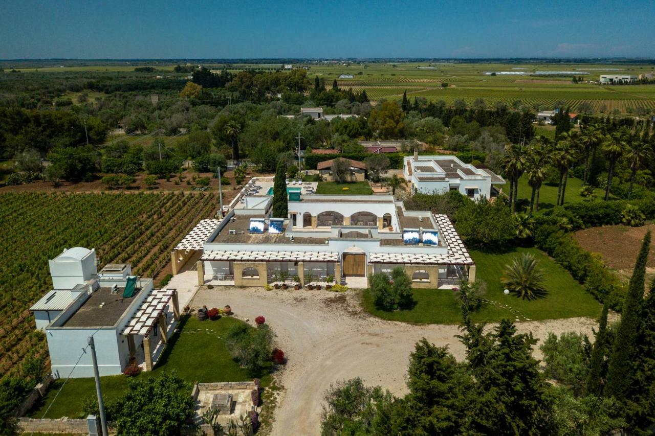 Masseria Tenuta Flora Maria 莱韦拉诺 外观 照片